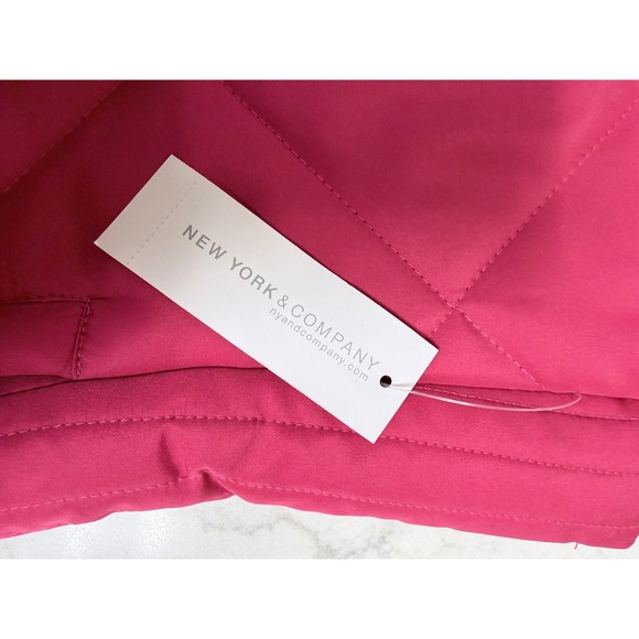 NY and Company Quilted Puffer Vest Magenta Pink Full Zip Pockets Women's Small - Picture 3 of 10